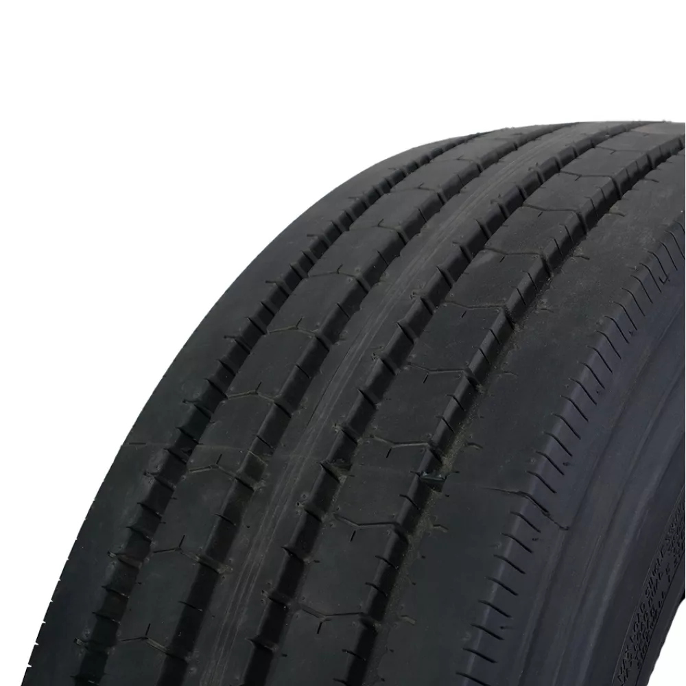 Грузовая шина 285/70 R19,5 Long March LM-216 18PR в Карпинске