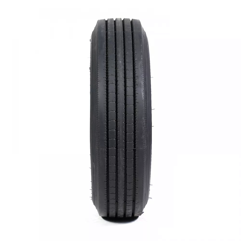 Грузовая шина 215/75 R17,5 Long March LM-216 16PR в Карпинске