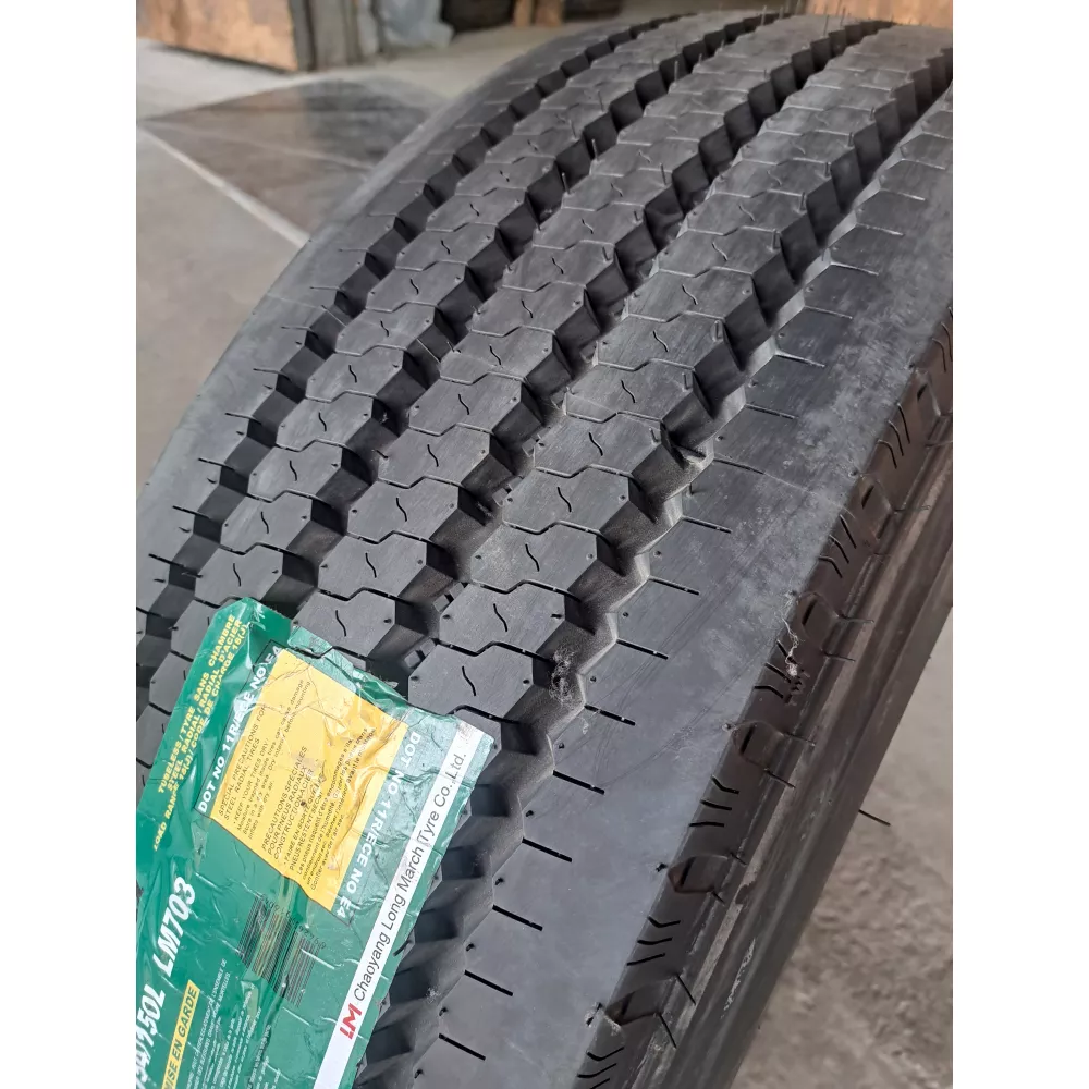 Грузовая шина 315/70 R22,5 Long March LM-703 18PR в Карпинске