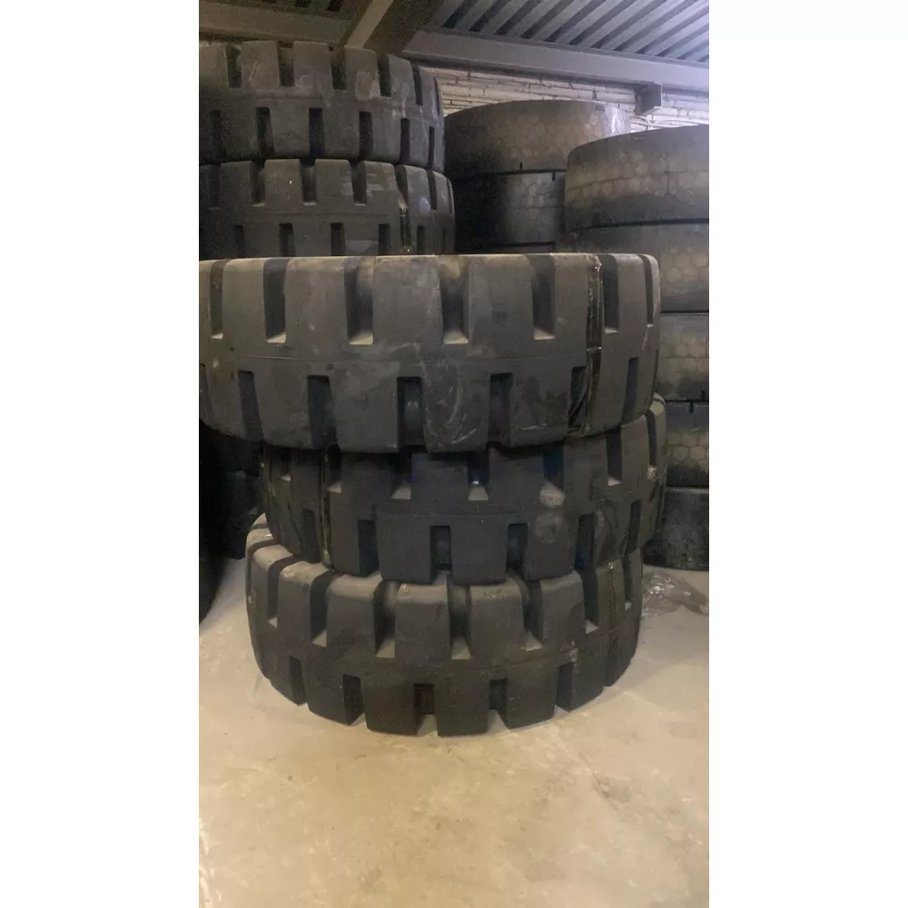 Спецшина 23,5 R25 Steel L5S 28PR в Карпинске